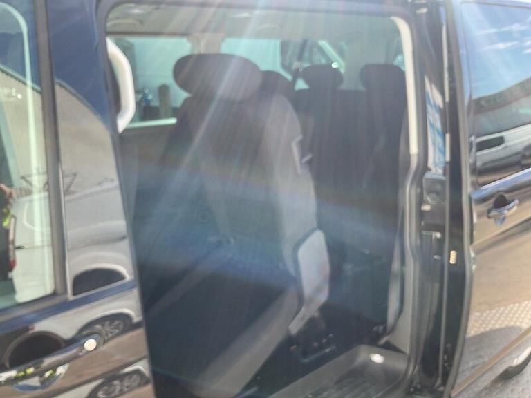 2022 Volkswagen Transporter Shuttle 2.0 TDI 150PS SE Minibus DSG MPV DIESEL Automatic