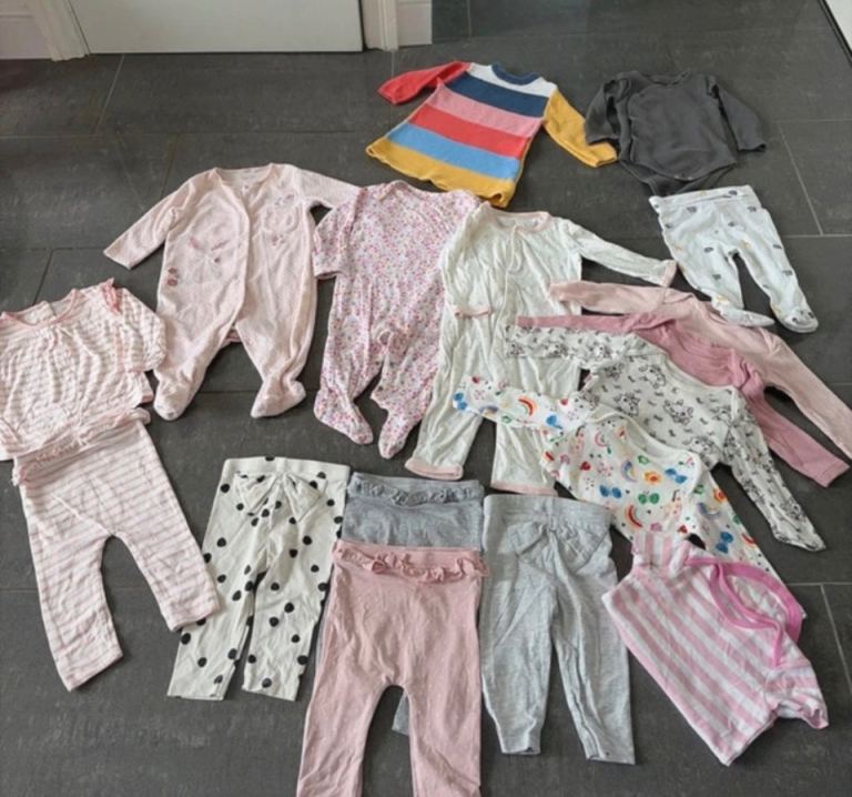 Baby Clothes Bundle – Sleepsuits, Bodysuits & Trousers, Good Condition