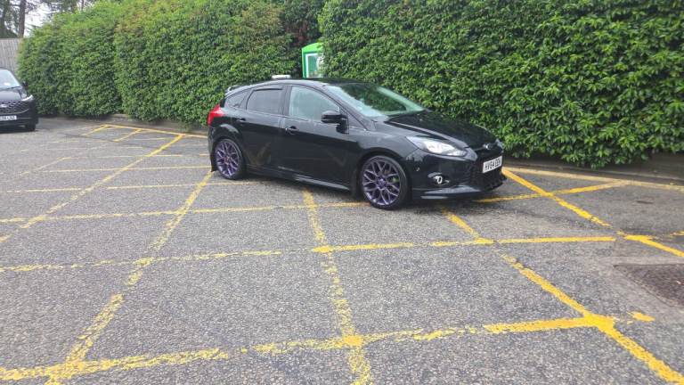 Ford, FOCUS, Hatchback, 2014, Manual, 1560 (cc), 5 doors