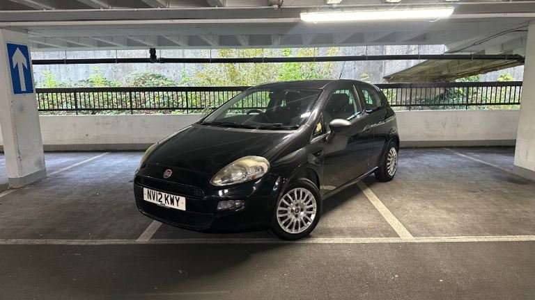 Fiat, PUNTO, Hatchback, 2012, Manual, 1242 (cc), 3 doors