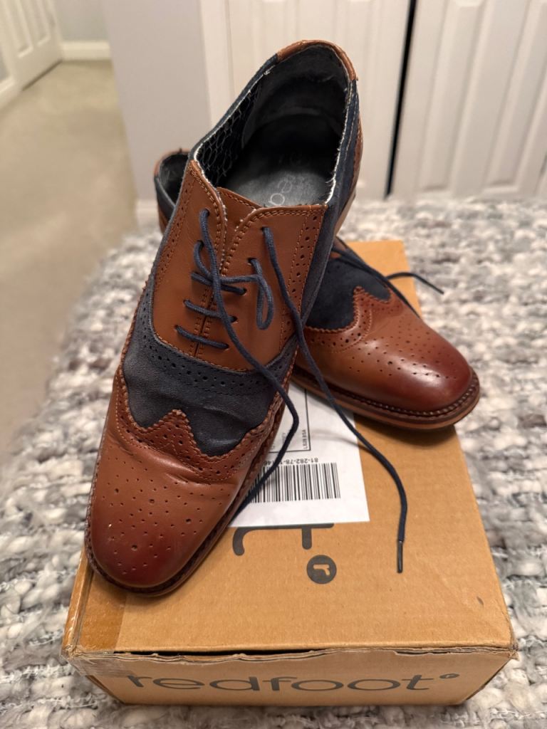 image for Redfoot Oxford Brogue Shoe UK 9