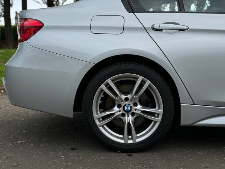 2017 BMW 3 Series 3.0 330D XDRIVE M SPORT 4d 255 BHP Saloon Diesel Automatic