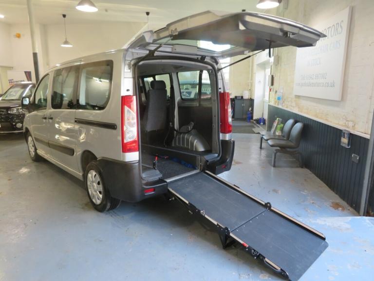2010 Peugeot Expert WAV WHEELCHAIR CAR DISABLED MOBILITY MPV Diesel Manual