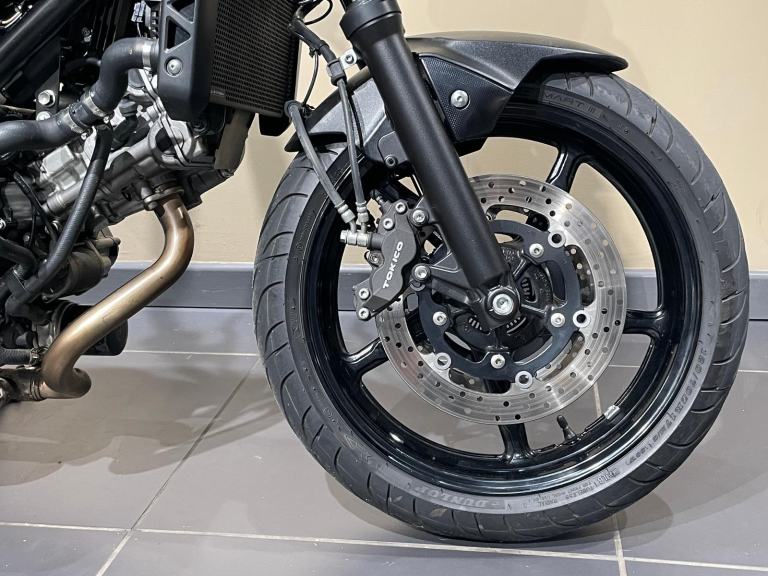 Suzuki SV650 SV 650 SV650A 2020 in Black 