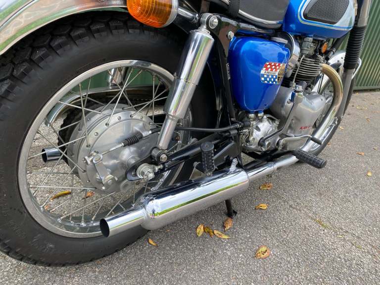 Kawasaki W1 650cc Twin Carb 1970 Blue Fully Restored Ready to Use 