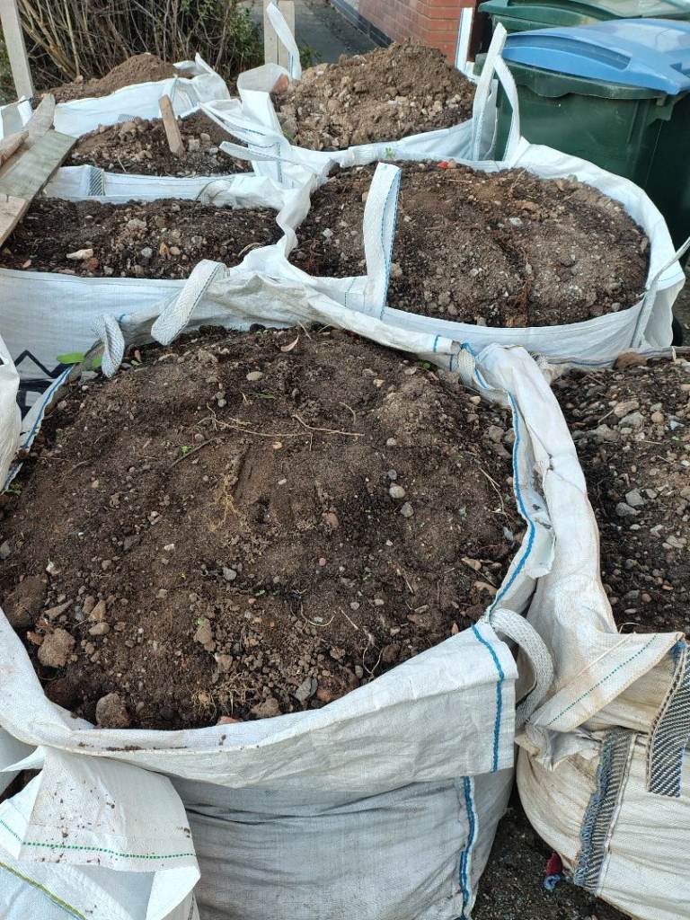 Top Soil 1 ton bags, quantity available, Coventry