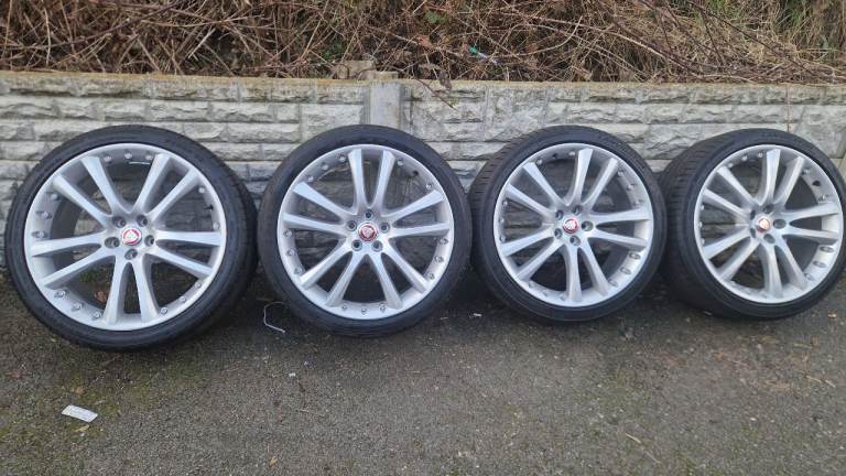 Genuine 20" Jaguar XJ XF XK SENTA 5x108 Alloy Wheels 6W83-1007-ED