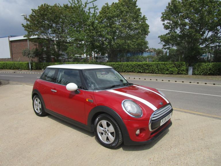 2014 Mini Cooper COOPER 3-Door (35 Pound Road Tax  ULEZ Compliant) Petrol