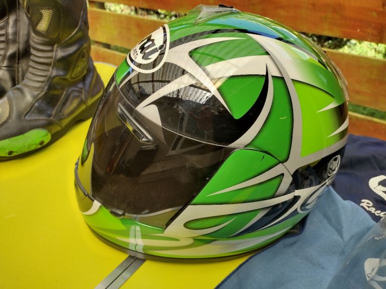 Arai helmet size small