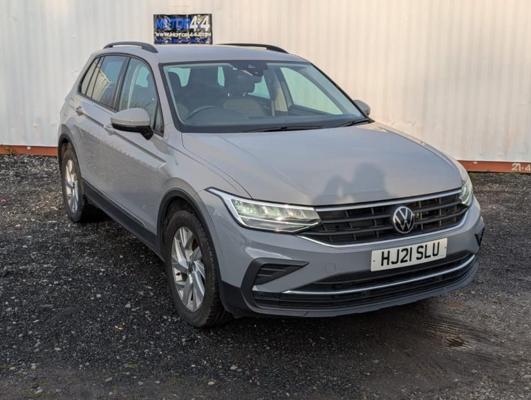 VOLKSWAGEN TIGUAN 1.5 TSI Life 2021