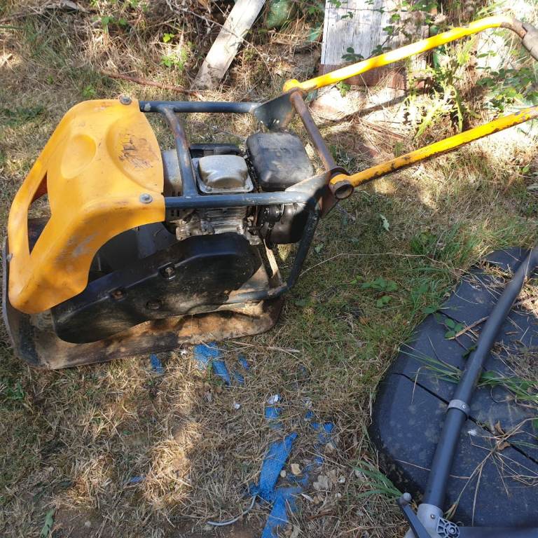 Wacker plate belle honda petrol 