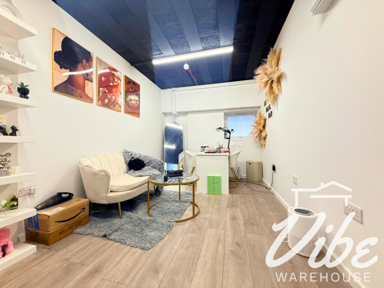 Creative Workspace to Rent at theydon Hub, Hackney E5