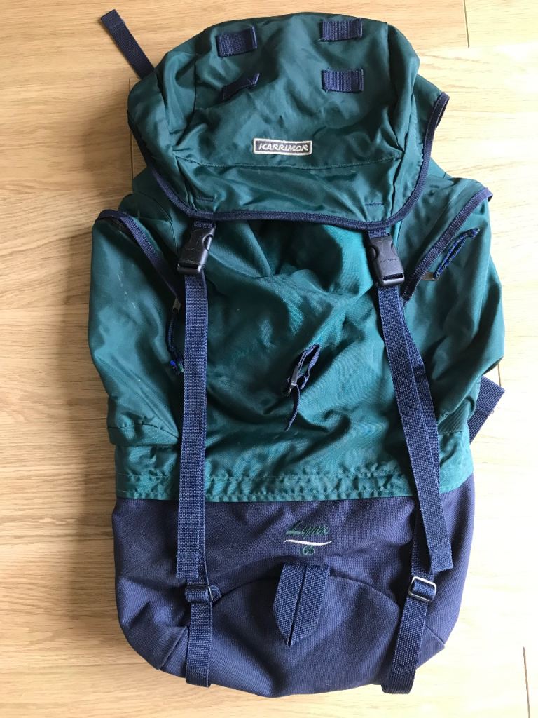 KARRIMOR  LYNX 65 LIGHTWEIGHT LARGE  HIKING RUCKSACK IN  BLUE GREEN EXCELLENT CONDITION .