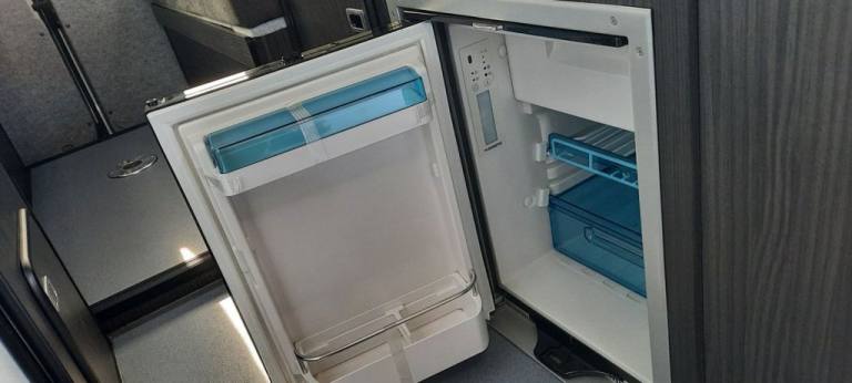 2021 70 CITROEN RELAY 2.2 35 L3H2 ENTERPRISE BLUEHDI S/S 139 BHP 3 BERTH MOTORHO