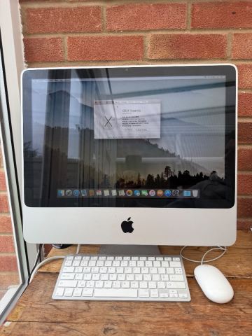 Apple iMac 20-inch Early 2008 with Keyboard and Mouse, £45.00 for Sale