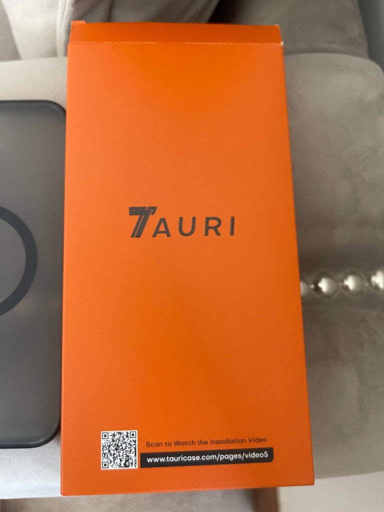 iPhone 14 Pro phone case