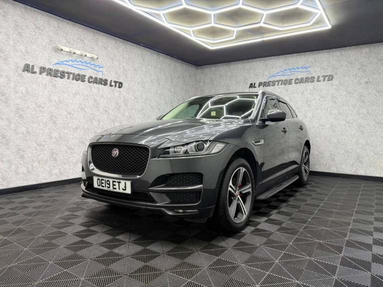 2019 Jaguar F-Pace 2.0d Portfolio 5dr Auto AWD ESTATE DIESEL Automatic