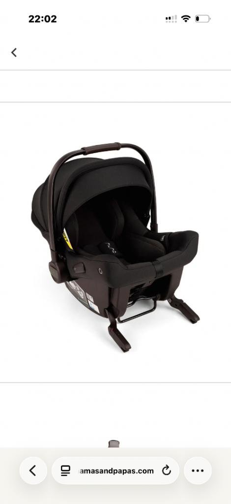 Nuna Pipa URBN car seat - Used only once