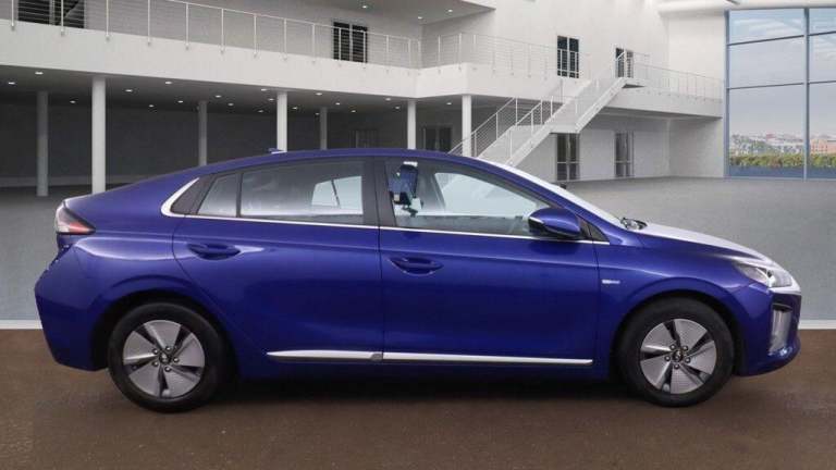 2020 Hyundai IONIQ 1.6 h-GDi Premium Hatchback 5dr Petrol Hybrid DCT Euro 6 (s/s) (141 ps) HATCHB...