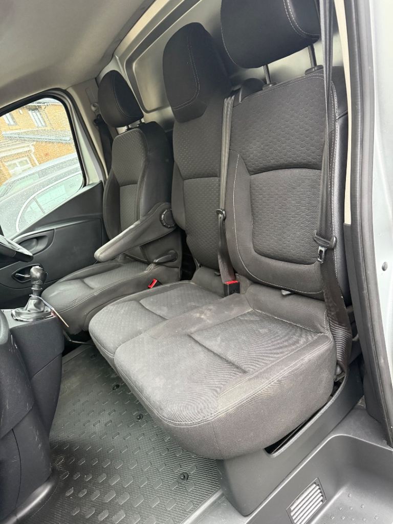 Vauxhall, VIVARO, Panel Van, 2018, Manual, 1598 (cc)
