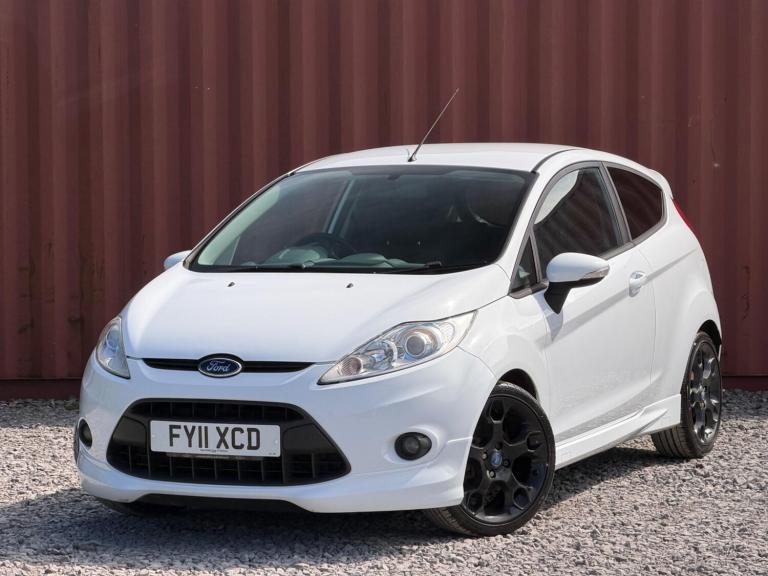 2011 Ford Fiesta 1.6 Zetec S 3dr HATCHBACK Petrol Manual