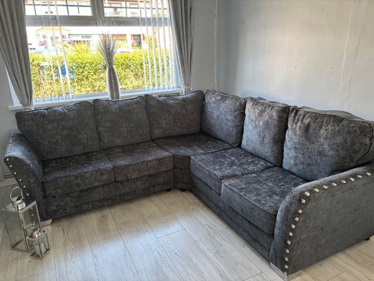 Comfy Grey Fabric Corner Sofa – Good Condition