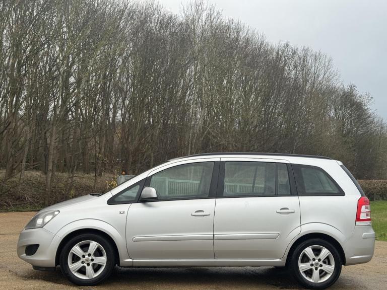 2013 Vauxhall Zafira 1.6 16V Exclusiv MPV 5dr Petrol Manual Euro 5 (115 ps) MPV Petrol Manual