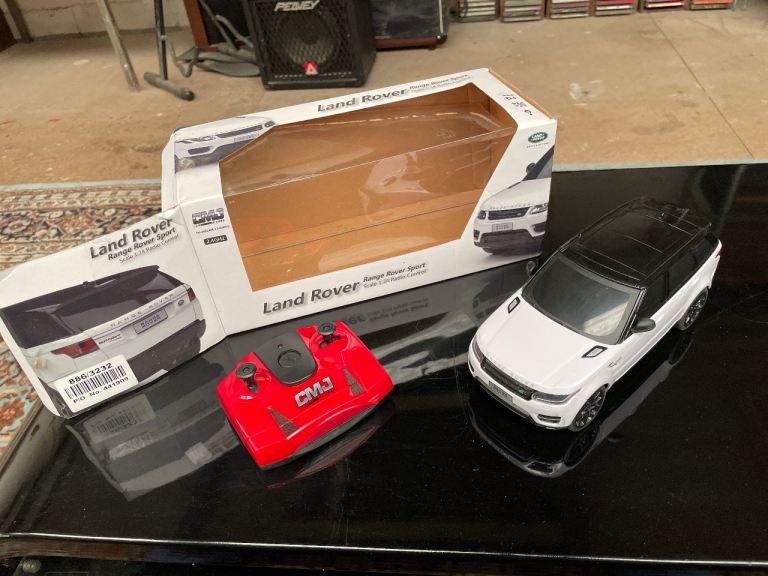 Land Rover remote control car.