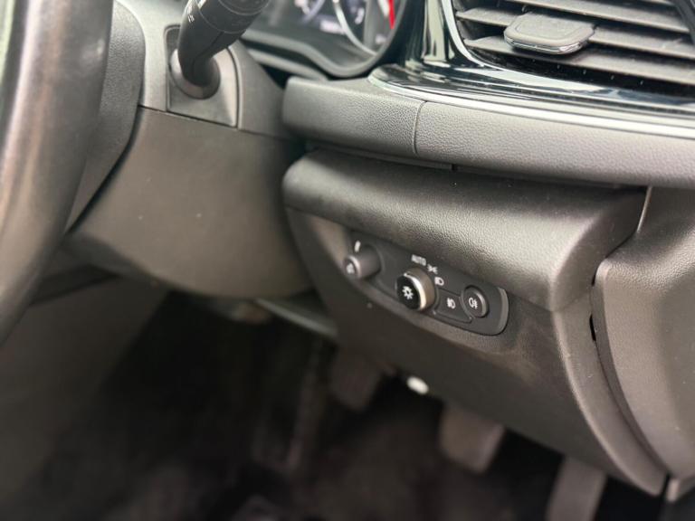 2018 Vauxhall Insignia 1.6 Turbo D ecoTec Elite Nav 5dr ESTATE DIESEL Manual