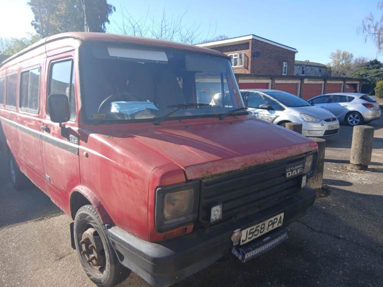 Leyland DAF 400 series 2.5L 16 seater 