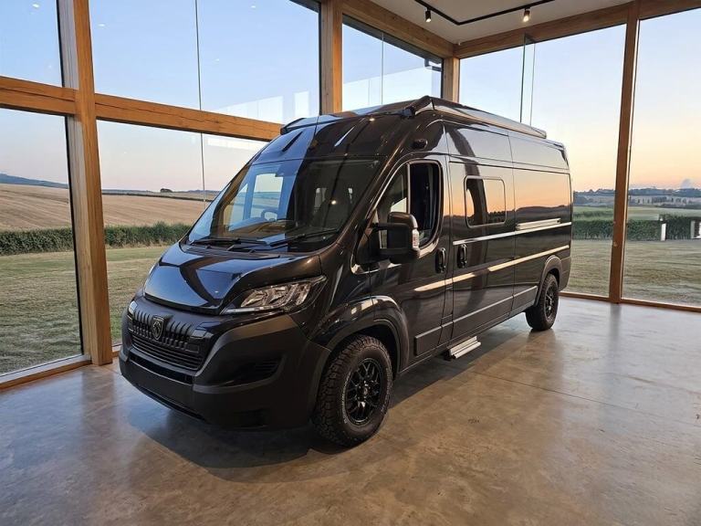 2025 Peugeot Boxer