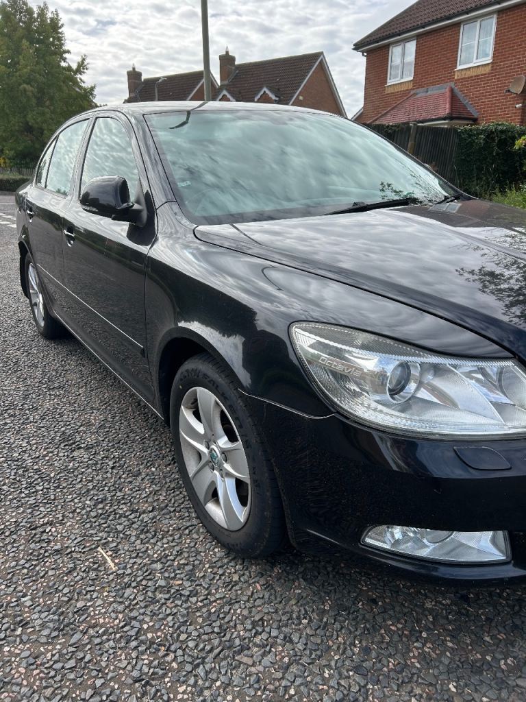 Skoda, OCTAVIA, Hatchback, 2011, Manual, 1598 (cc), 5 doors