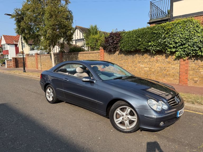 Mercedes-Benz, CLK, Coupe, 2002, Manual, 2597 (cc), 2 doors