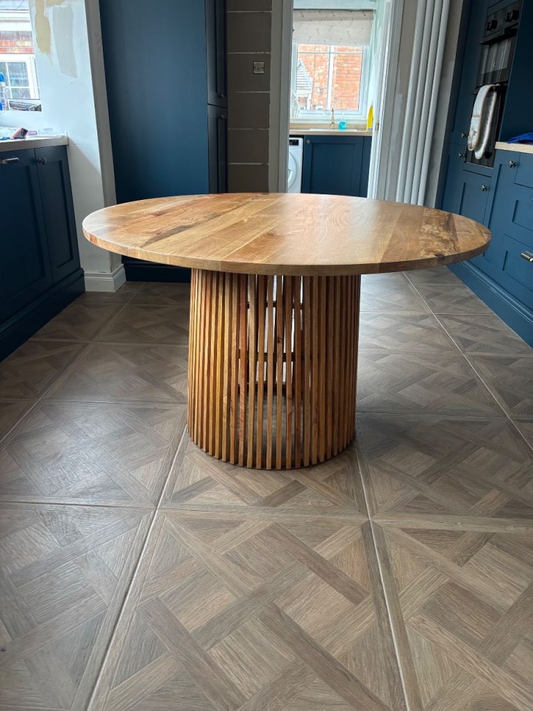 Argos habitat Jericho round dining table 