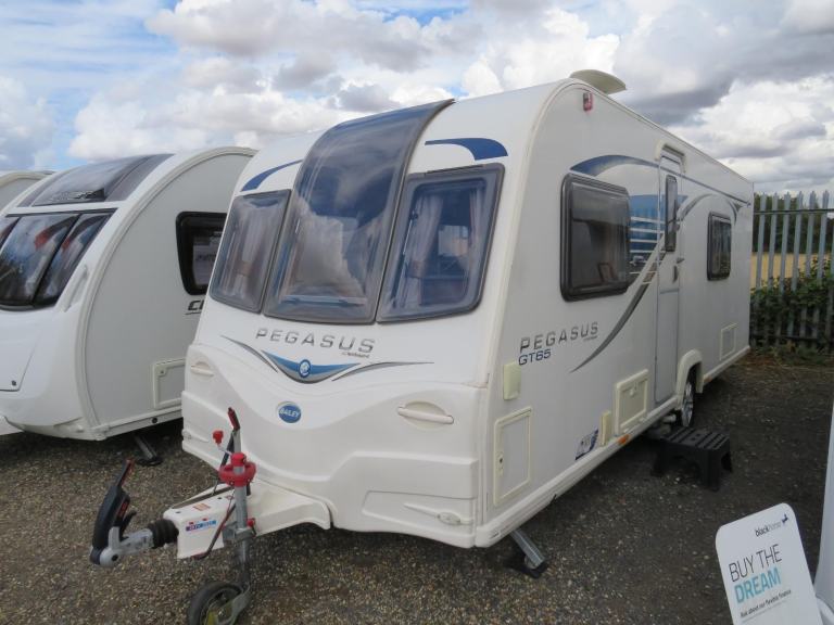 Bailey Pegasus GT65 Verona 4 Berth Fixed Bed with Motor Mover