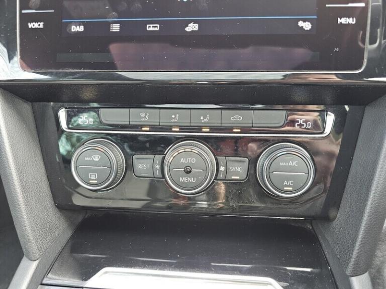 2018 Volkswagen Passat 1.8 TSI 180 R-Line 5dr DSG [Panoramic Roof] ESTATE PETROL Automatic