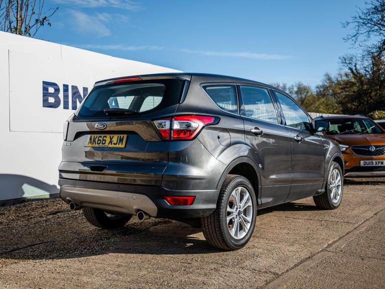 2017 Ford Kuga 2.0 TDCi Titanium Euro 6 (s/s) 5dr HATCHBACK Diesel Manual