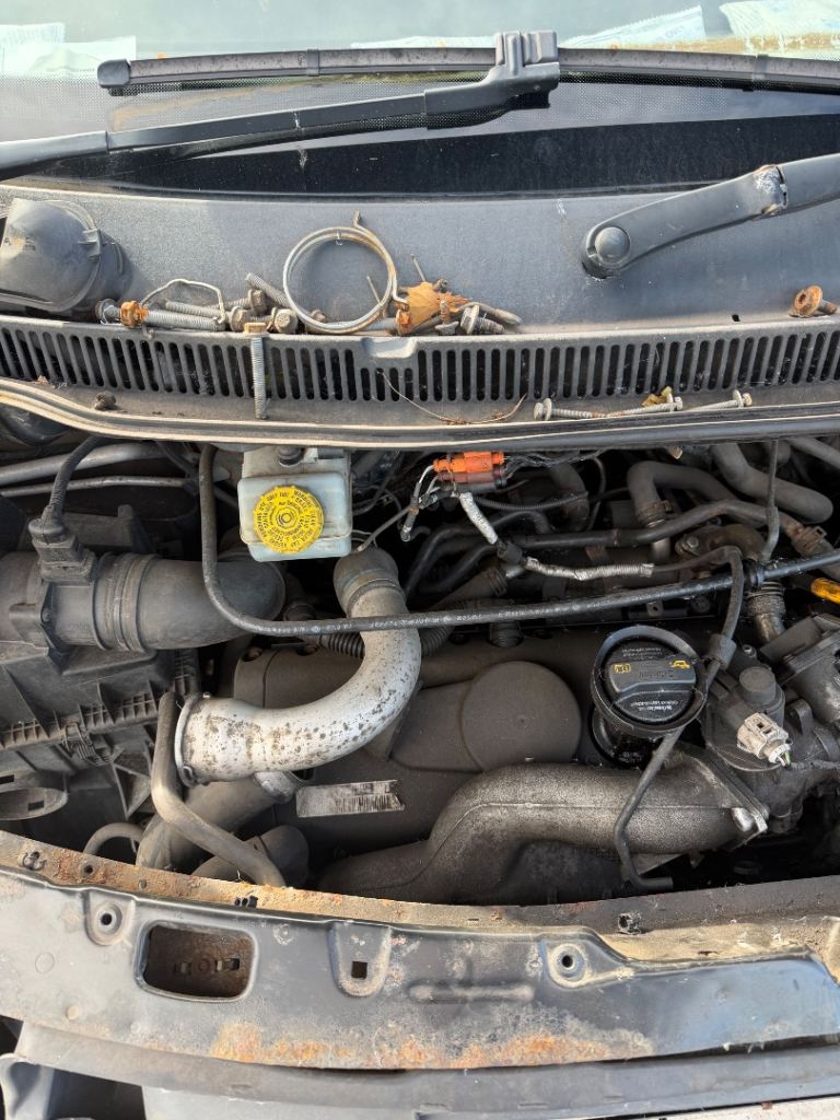 03-09 VW T5 BNZ 114k Complete engine & Gearbox