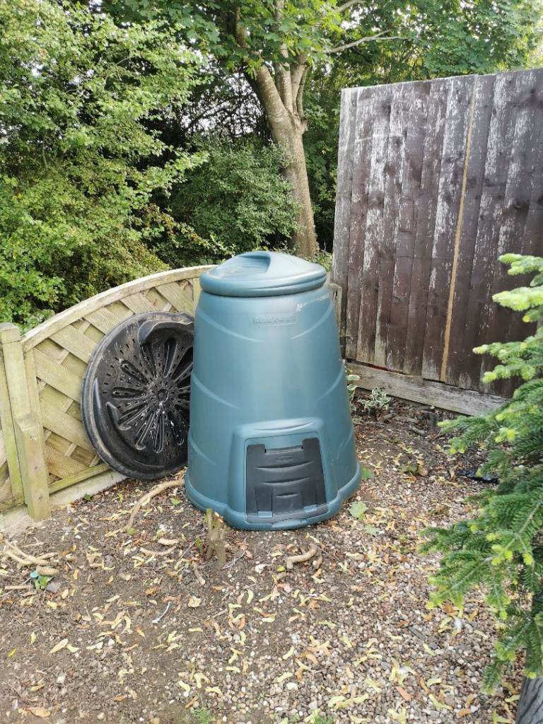 Free Garden Composter