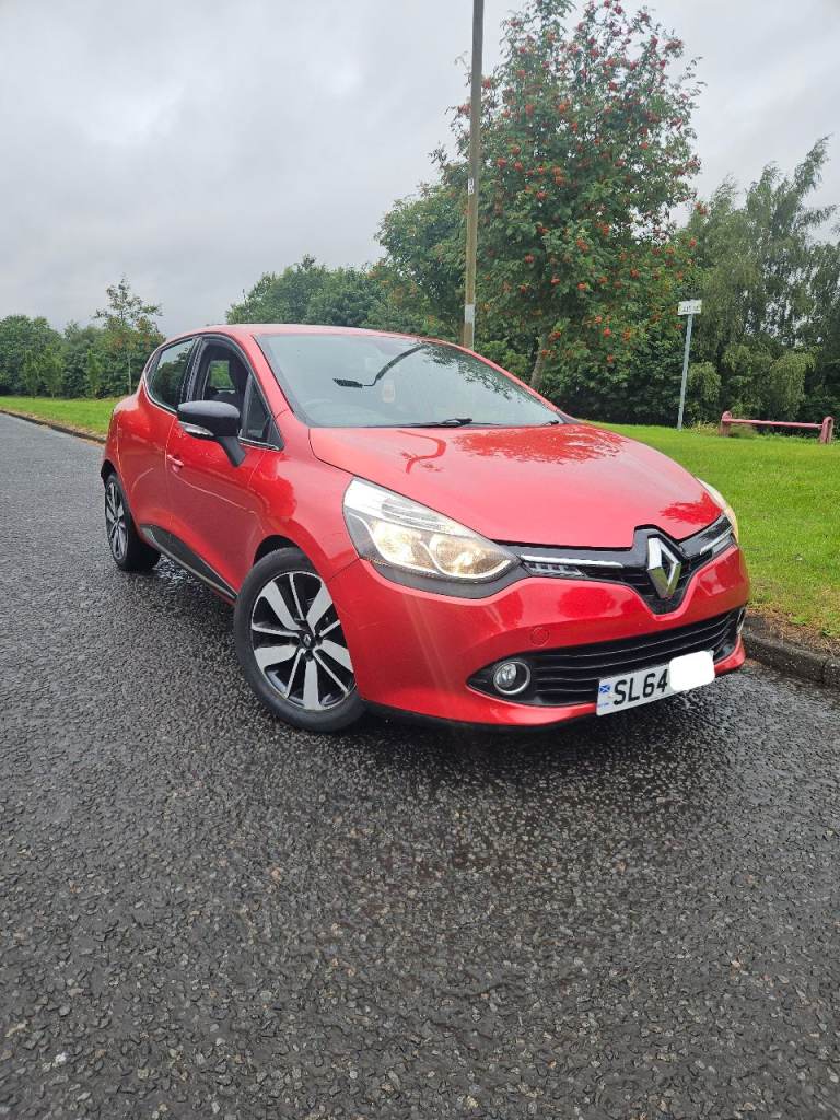 2015/ Renault Clio 1.5 dci £20 tax  sim corsa ceed fiesta astra