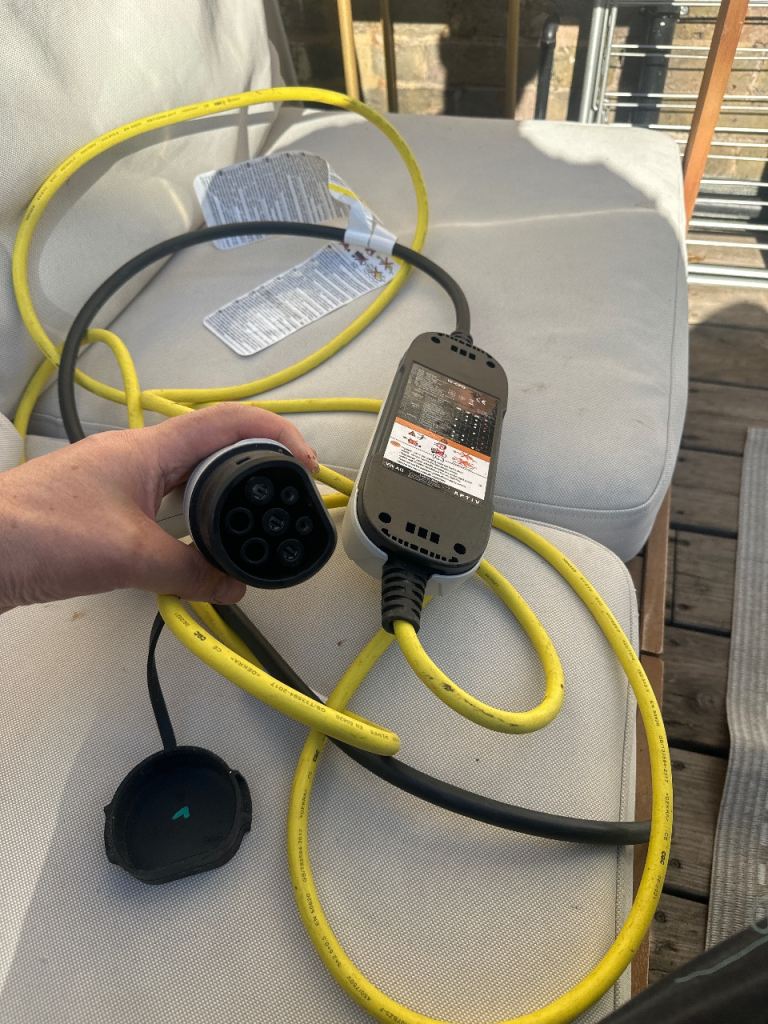 VW Group OEM portable EV charger (IC-CPD unit):