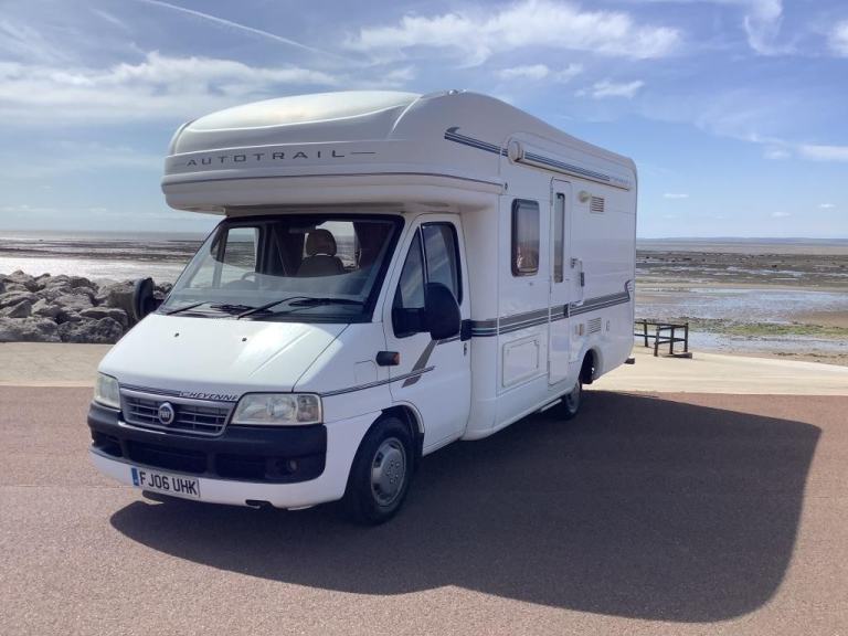 2006 (06) AUTO-TRAIL CHEYENNE COACHBUILT