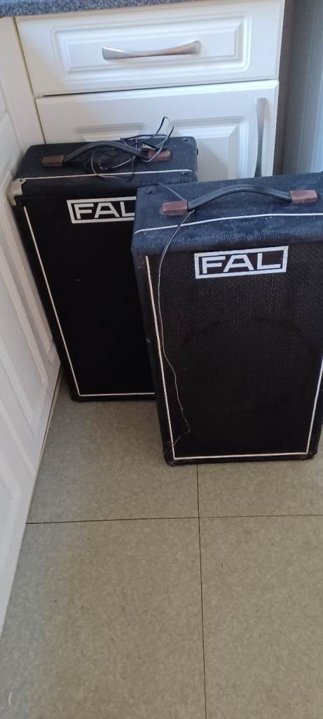 FAL SPEAKERS 