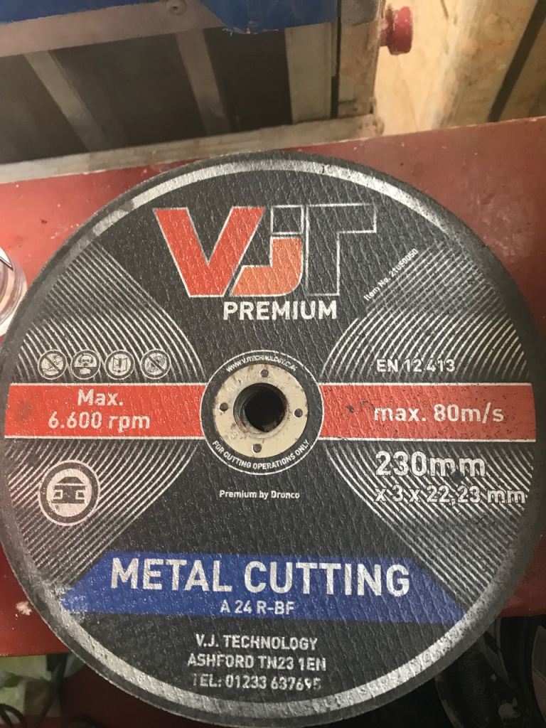 Metal cutting discs 230mm 
