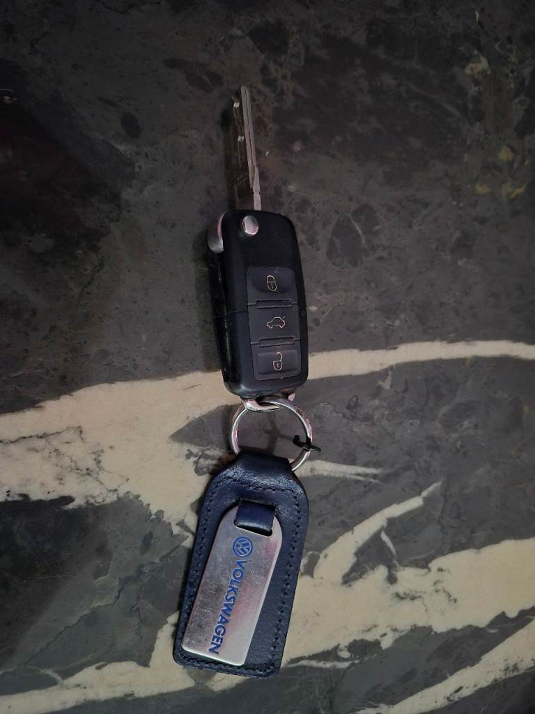Used VW flip key