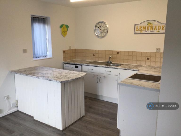 1 bedroom flat in Westbury Court, Coventry, CV2 (1 bed) (#3082014)