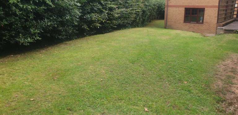 NEWLY REFURBISHED 2 BED | GROUND FLOOR FALT NEAR NORTH LONDON GRAMMER SCHOOL