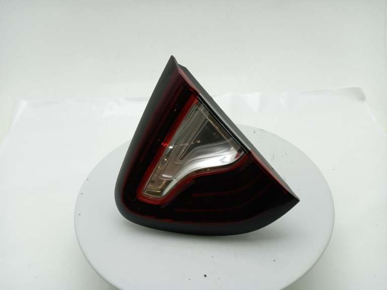 Renault Captur Tail Light Rear Lamp O/S 2017-2019 5 Door Hatchback Rh 265501712r