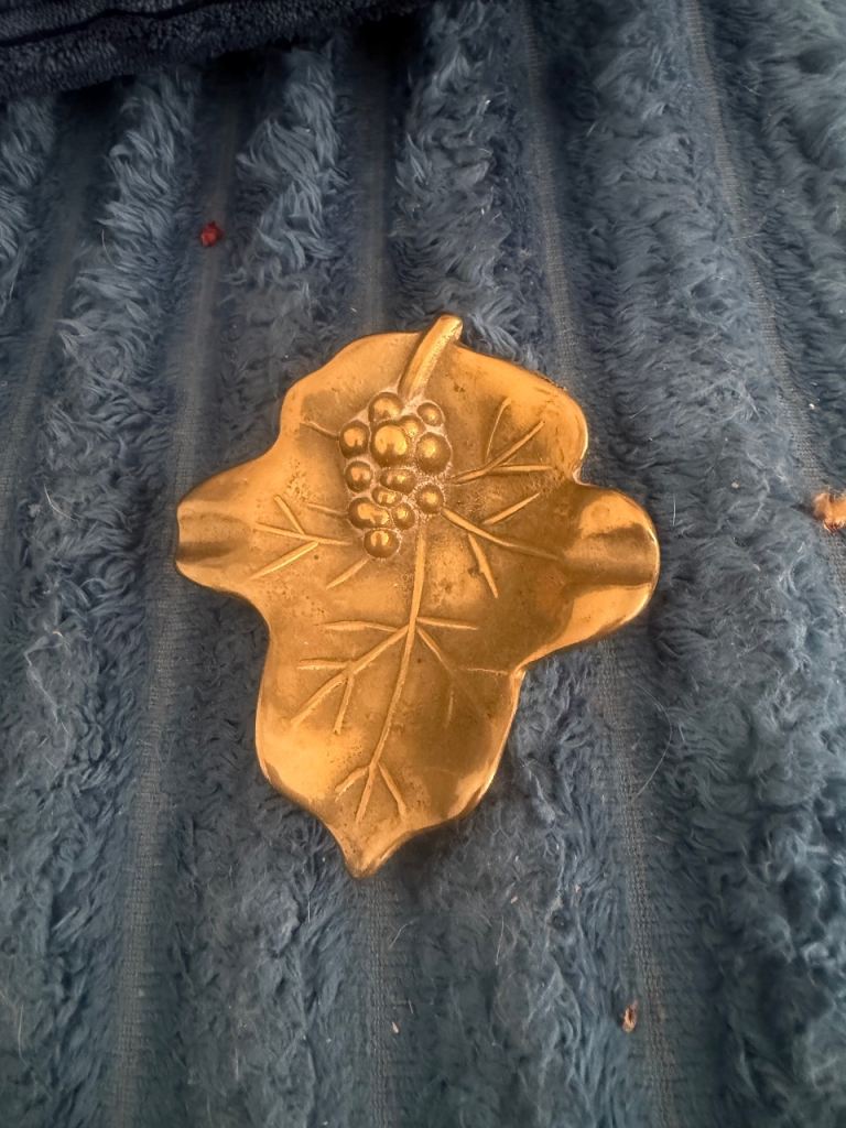 Vintage brass grape leaf ash tray
