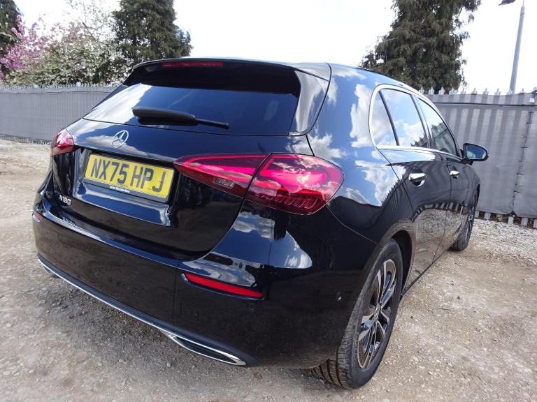 2025 75 REG MERCEDES BENZ A CLASS A180 SPORT EXECUTIVE AUTO DAMAGED SALVAGE